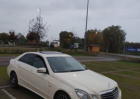 Mercedes-Benz E 200 CDI BlueEFFICIENCY AVANTGARDE AVANTGARDE