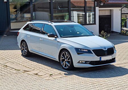 Skoda Superb Combi Sportline 4x4 2,0TSI Pano,Standheiz