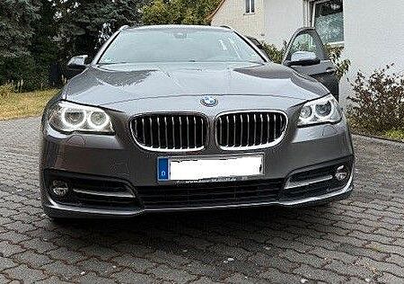 BMW 528i xDrive Touring A -