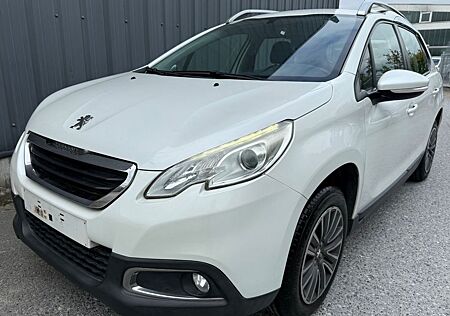 Peugeot 2008 1.6 e-HDI Active Klima,Navi,Alu,Temp,PDC