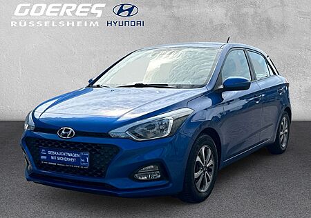 Hyundai i20 1,0L SHZ*LHZ*RFK*NAVI*8-FACH*APPLE-CAR PLAY
