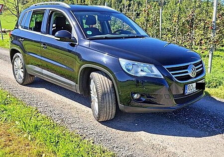 VW Tiguan gebraucht kaufen VW Tiguan Volkswagen 2.0 TDI BlueMotion Technology Team Te...