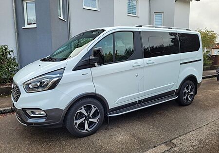 Ford Tourneo Custom Active
