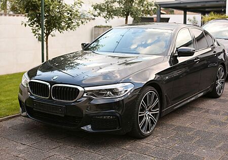 BMW 520d xDrive Steptronic M Sport Head-Up