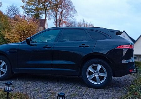 Jaguar F-Pace ,PORTFOLIO AWD 3,0, PANO, AHK, LED, LEDER