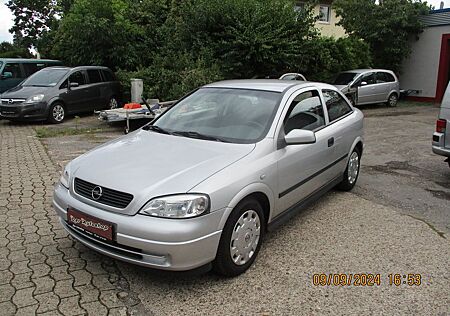 Opel Astra 1.6