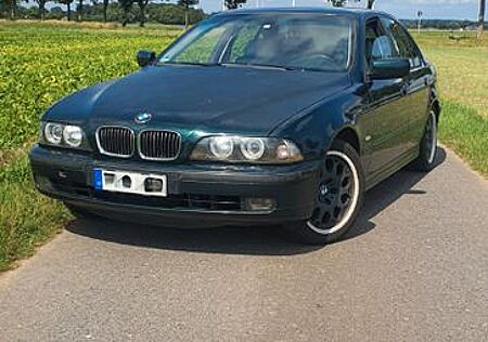 BMW 535I E39 245PS V8