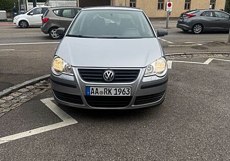 VW Polo Volkswagen 1.2 47kW Tour Tour