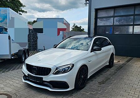 Mercedes-Benz C 63 AMG Mercedes-AMG C 63 T S Edition 1