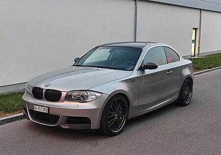 BMW 135i Coupé / Handschalter in gutem Zustand