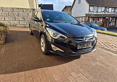 Hyundai i40 cw 1.7 CRDi Style 85kW Style Navi, Kamera