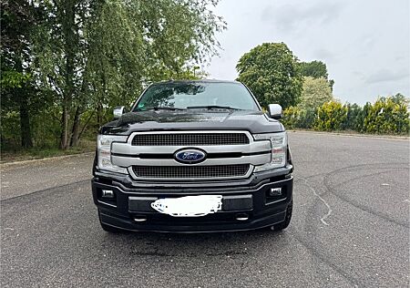 Ford F 150 platinum Fx4 10 gang Automatic