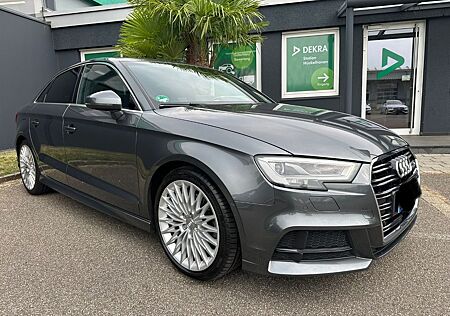Audi A3 Lim 35 TDI 3xS-LINE Sport ACC SHZ CarPlay AHK