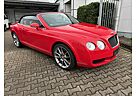 Bentley Continental GTC Mulliner / 3-Speichen-Lenkrad