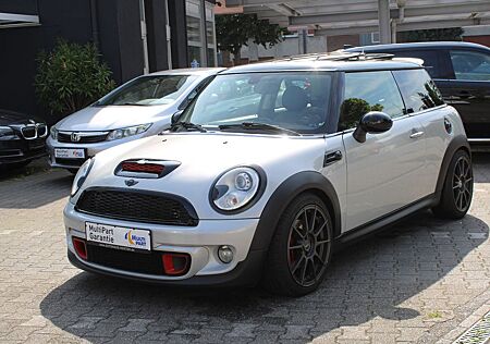 Mini Cooper S *SUPER OPTIK*LEDER*PANO*NAVI*XENON*TOP!