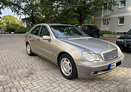 Mercedes-Benz C 200 CDI Automatik