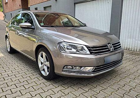 VW Passat Volkswagen 2.0 TDI DSG 130kW Exclusive BMotion T...