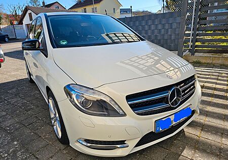 Mercedes-Benz B 200 Sport