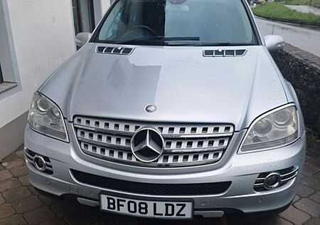 Mercedes-Benz ML 320 CDI 4MATIC -