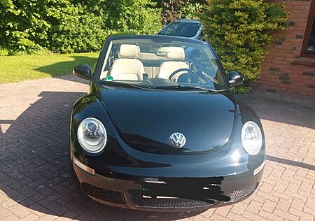 VW New Beetle Volkswagen 2.0 Cabriolet -