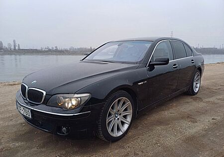 BMW 760i V12