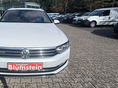 Volkswagen Passat Variant R-Line 4Motion LED Leder