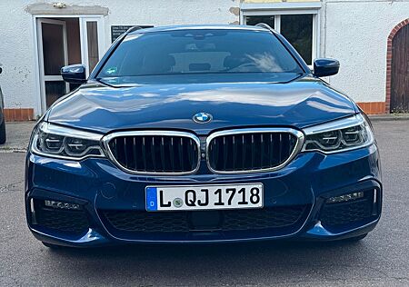BMW 540i xDrive Touring A -