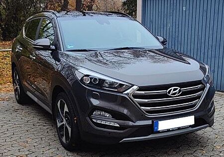 Hyundai Tucson 1.6 T 4WD Vollausstattung Top Zustand
