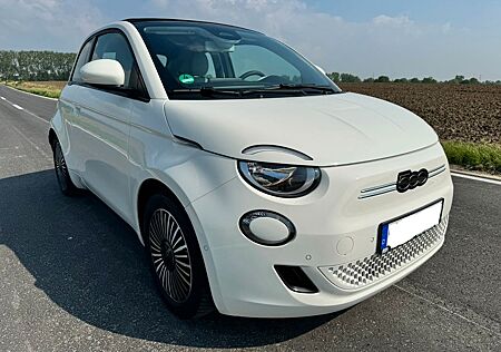 Fiat 500E Icon Cabrio 42 kWh Kamera NAVI CARPLAY Wint