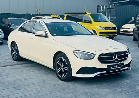 Mercedes-Benz E 220 d *TAXI*1.HAND*NAVI*LED*KAMERA*LEDER*PDC**