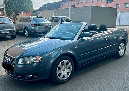 Audi A4 2.0 TDI Automatic Cabriolet