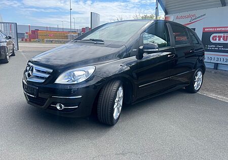 Mercedes-Benz B 160 Sport Klima Navi Tüv/Au Neu