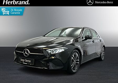 Mercedes-Benz A 180 Progressive LED Rückfahrkamera Lenkradhzg