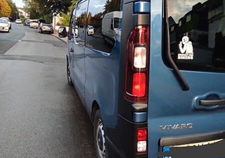 Opel Vivaro gebraucht kaufen Opel Vivaro