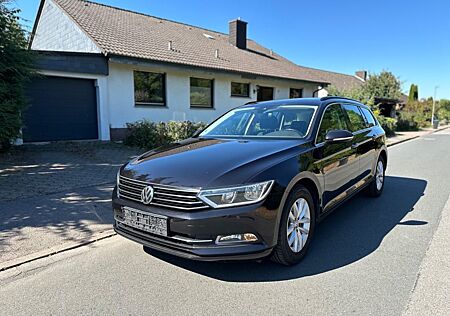 VW Passat Volkswagen 2.0 TDI DSG-AHK-Navi-Massage-150PS