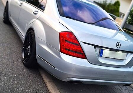 Mercedes-Benz S 320 W221 S320 CDI | 2006 | 280 PS | TÜV bis 05/2026