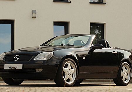 Mercedes-Benz SLK 230 Navigation - AMG - Leder - Automatik