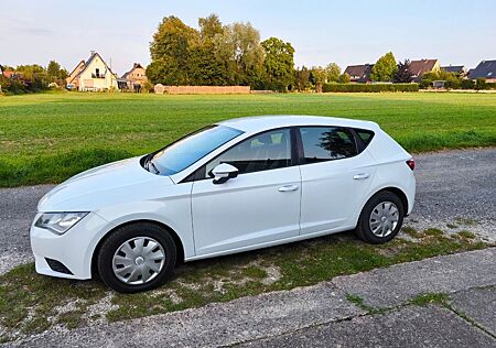 Seat Leon *TÜV NEU* 1.2 TSI Reference* 8-fach bereift