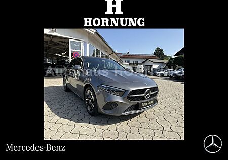 Mercedes-Benz A 220 4M Progr Adv. AHK PANO LENK-HZG KAMERA LED
