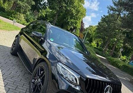 Mercedes-Benz GLC 43 AMG Mercedes-AMG GLC 43 4MATIC Autom....
