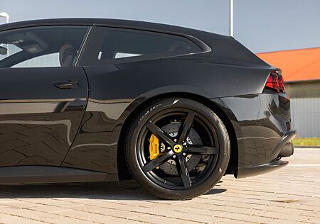Ferrari GTC4Lusso GTC4 Lusso T V8* 19% MwSt.