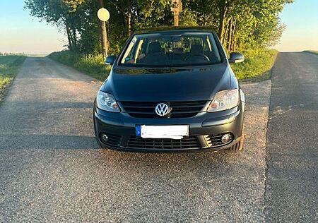 VW Golf Plus Volkswagen Golf 5 Plus | 1.6 Benziner | 2007 | 102 PS |