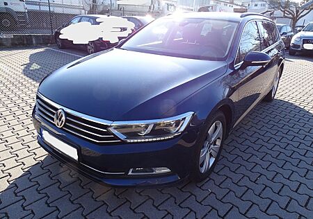 VW Passat Variant Volkswagen 2.0 TDI DSG Comfortline Varia...