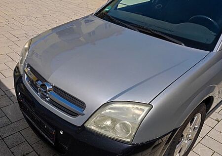 Opel Vectra Caravan 2.2 Direct -