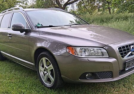 Volvo V70 2.5T Summum Tüv-Neu, Benzin & CNG, 6-Gang