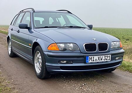 BMW 318i touring