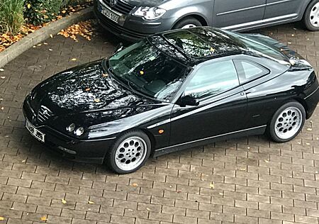 Alfa Romeo GTV 2.0 V6 TB -