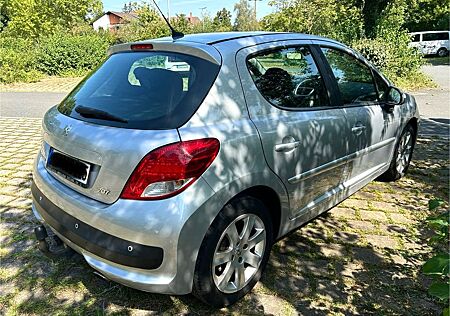 Peugeot 207 120 VTi Premium Tüv neu, Inspektion neu