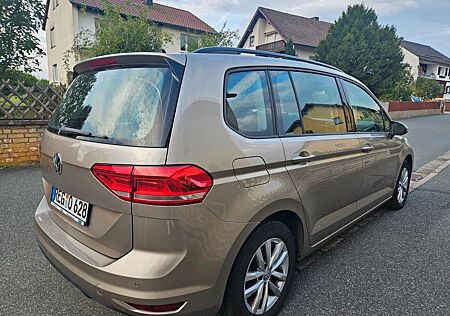 VW Touran Volkswagen 2.0