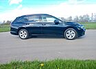 VW Golf Volkswagen 2.0 TDI SCR DSG ACTIVE Variant ACTIVE